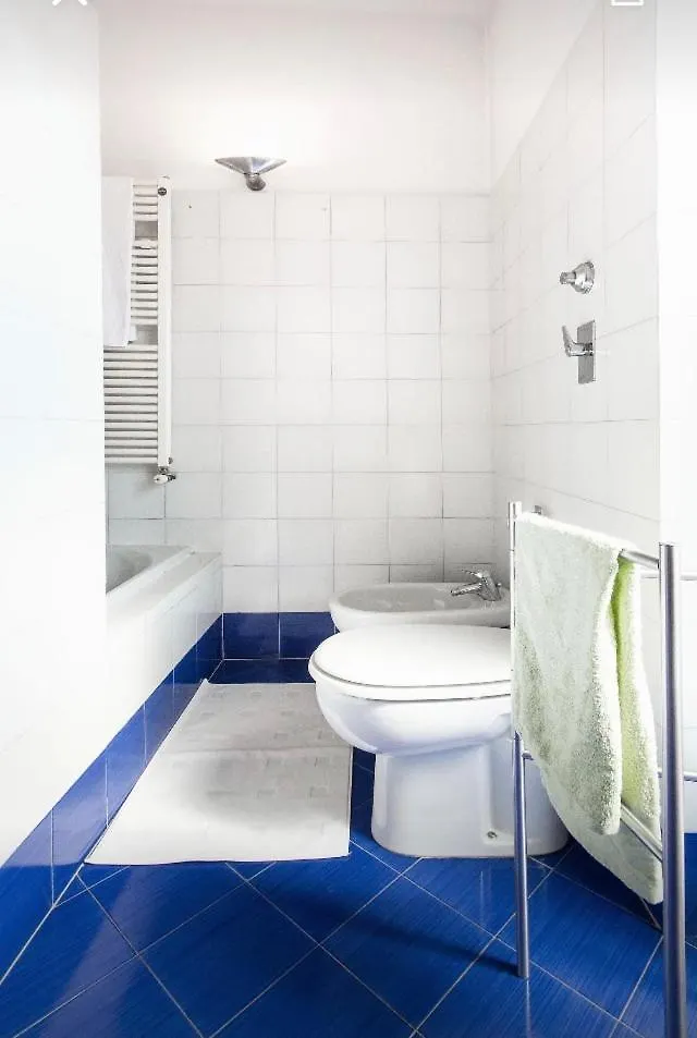 Attico Con Terrazzo Navigli Bocconi - Navigliapartments Milan
